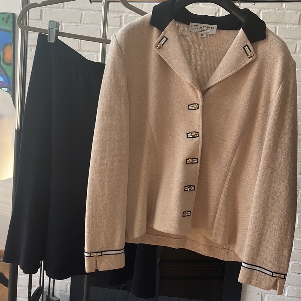 ST JOHNS SKIRT SET | Fit flare skirt, wonderful cardigan| Luxury SUIT - Picture 13 of 17